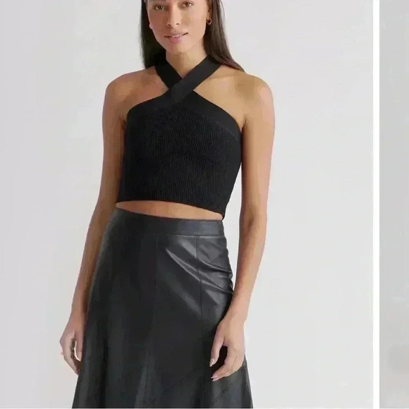 Babaton Sculpt Knit Criss Cross Cropped Tank black small - Picture 2 of 10